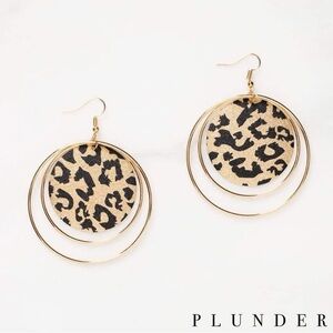 NEW ✨ Marguerite Earrings